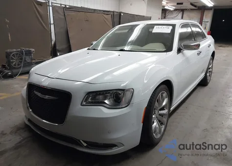2016 Chrysler 300C из США, поврежденный, VIN 2C3CCAEG4GH147917